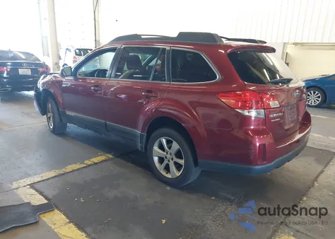 2013 Subaru Outback 2.5I Premium z USA, uszkodzony, nr VIN 4S4BRBCC0D3310083
